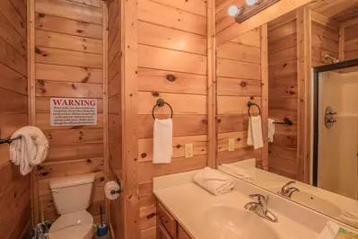 Gatlinburg Mountain Lodge 38