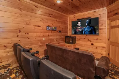 Gatlinburg Mountain Lodge 47