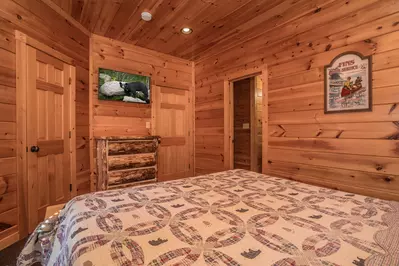 Gatlinburg Mountain Lodge 58