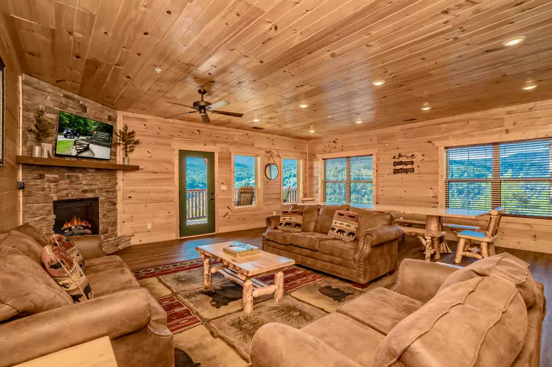 Gatlinburg Views Lodge