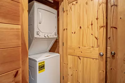 Lazy Bear Lodge 40
