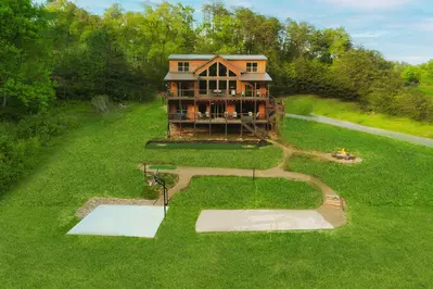 Luxe Retreat of the Smokies 59