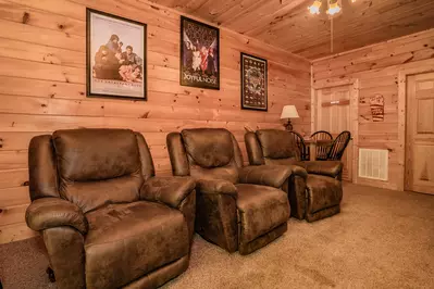 Majestic Splendor Lodge 23