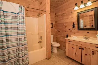 Majestic Splendor Lodge 26