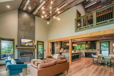 Modern Mountain Majesty 9
