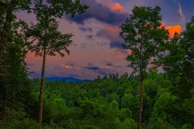 Modern Mountain Majesty 32