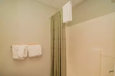 Pinnacle View Lodge 35