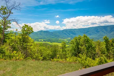 Smoky Mountain Vista 38