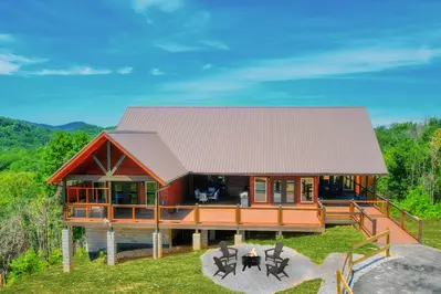 Smoky Mountain Vista 41