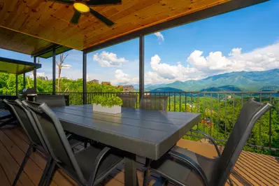 Stayin On The Mountain 25