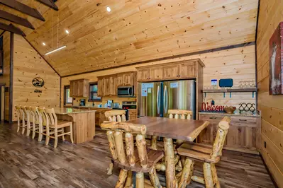 Wilderness Splash Lodge 13