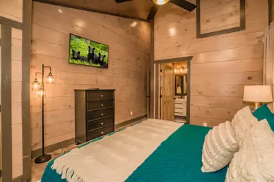Wonderland Lodge 53