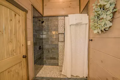 Wonderland Lodge 59