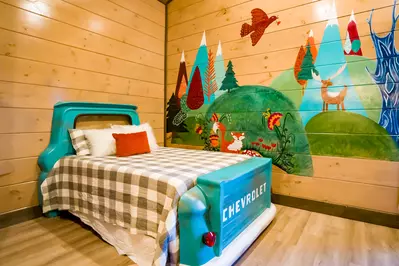 Wonderland Lodge 60