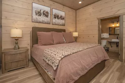 Splash Mountain Lodge 34