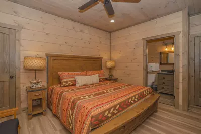 Splash Mountain Lodge 46