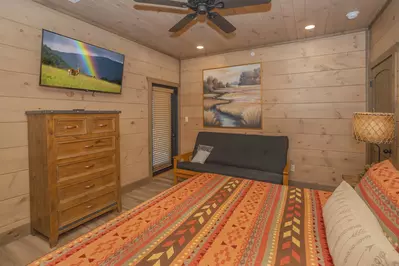 Splash Mountain Lodge 48
