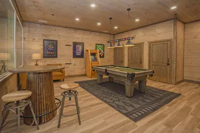 Splash Mountain Lodge 85