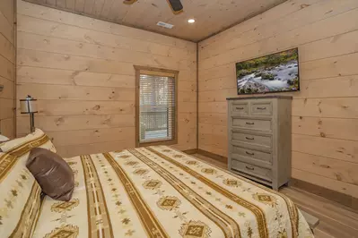 Splash Mountain Lodge 97