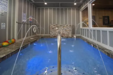 Splash Mountain Lodge 91