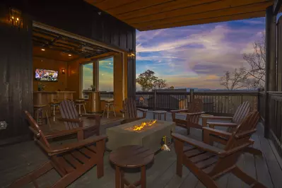 Splash Mountain Lodge 27