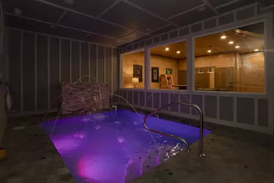 Splash Mountain Lodge 92