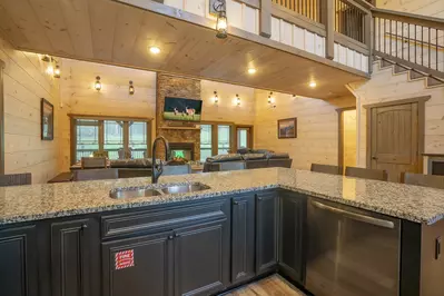Cherokee Lodge 12