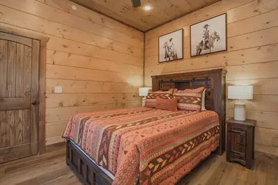 RoofTop Summit Lodge 113