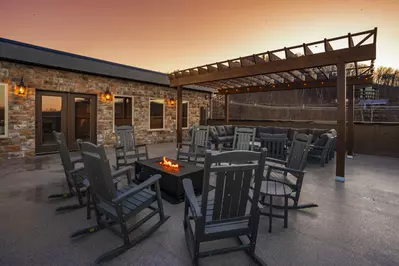 RoofTop Summit Lodge 133