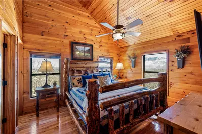 Starry Nights Lodge 25