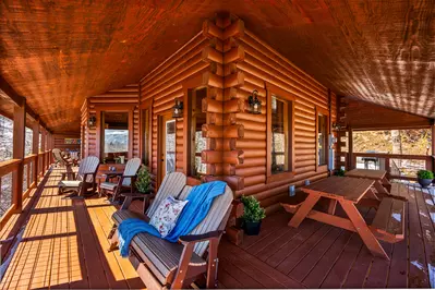 Starry Nights Lodge 48