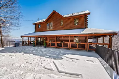 Starry Nights Lodge 67