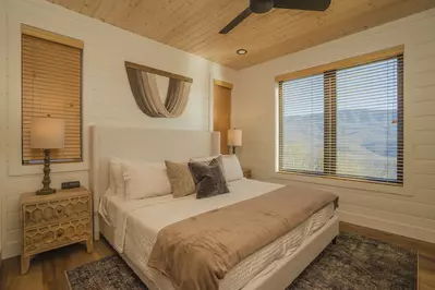 Gatlinburg Country High Life 24