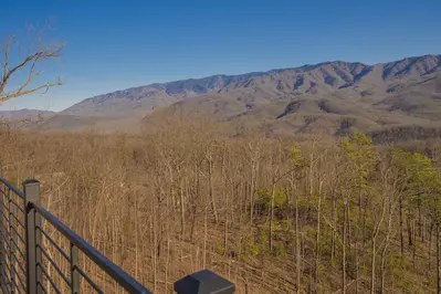 Gatlinburg Country High Life 61