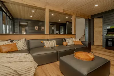 Gatlinburg Country High Life 72