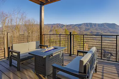 Gatlinburg Country High Life 89