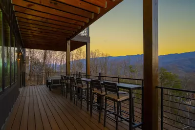 Gatlinburg Country High Life 93
