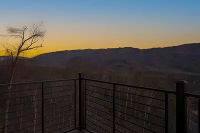 Gatlinburg Country High Life 97