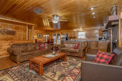 Country Cabin in the City 8