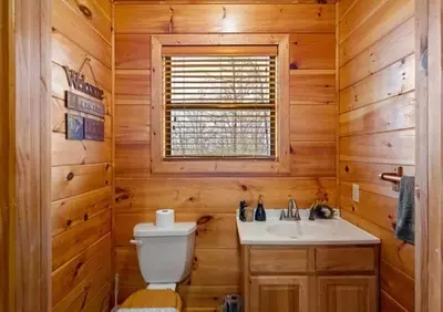 Bear Paw Lodge 27