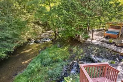 Bear Lodge at Bent Creek 29