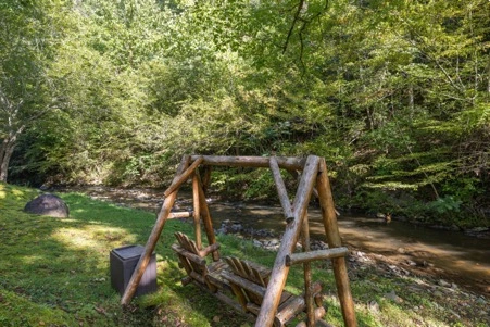Bear Lodge at Bent Creek