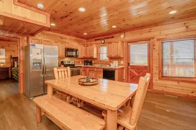 Amazing Adventure Lodge 12