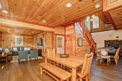 Amazing Adventure Lodge 14