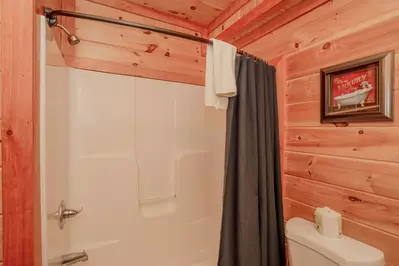 Amazing Adventure Lodge 57