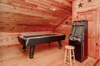 Amazing Adventure Lodge 79