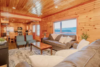 Amazing Adventure Lodge 9