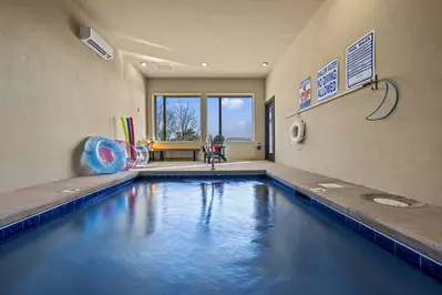 Smoky Mountain Hideaway 22