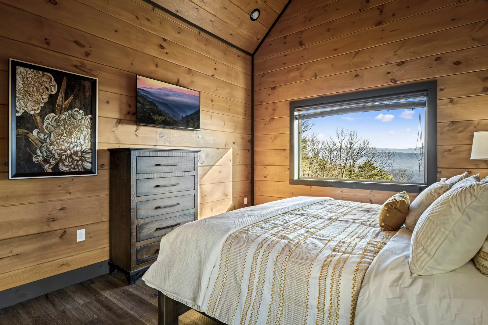 Smoky Mountain Hideaway