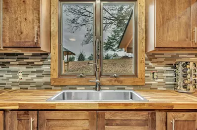 Broad Mountain View 11